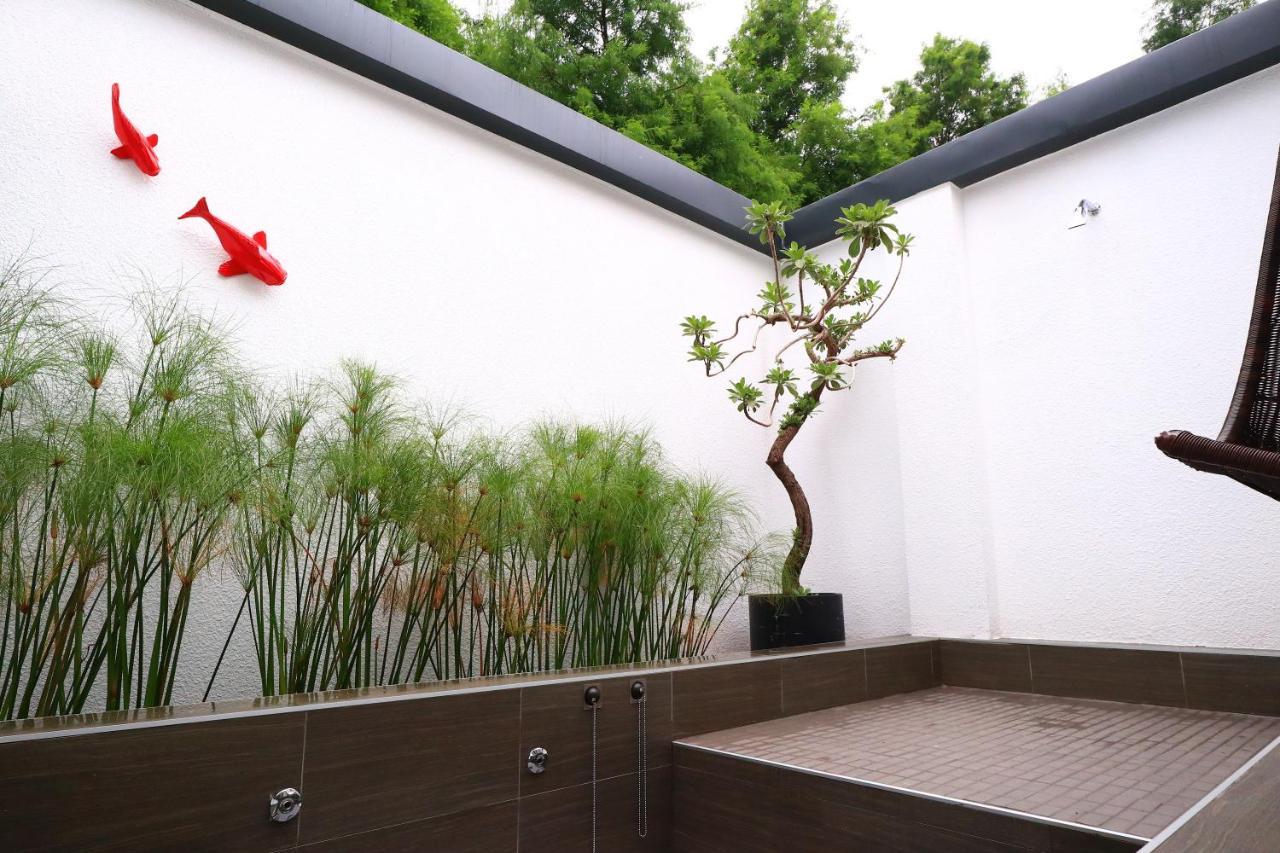 Shu Xin Motel Nantou Екстер'єр фото