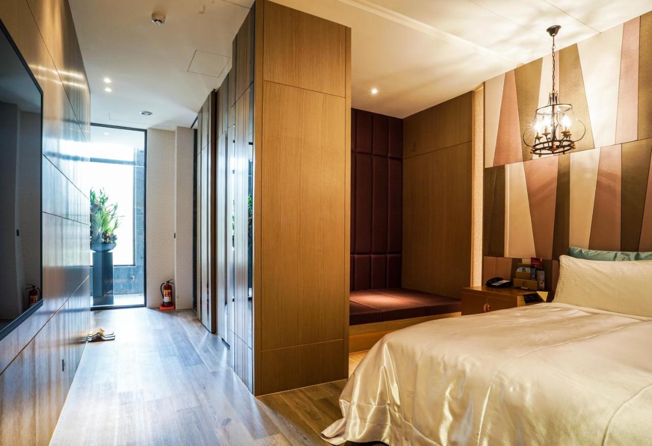 Shu Xin Motel Nantou Екстер'єр фото